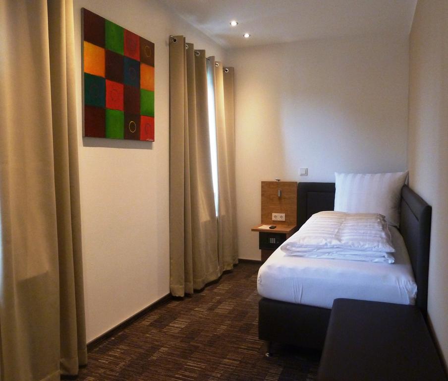 Hotel Saline 3 Büdingen Pokoj fotografie